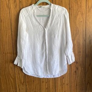Zara White 3/4 Sleeve Relaxed Blouse with Mandarin Collar